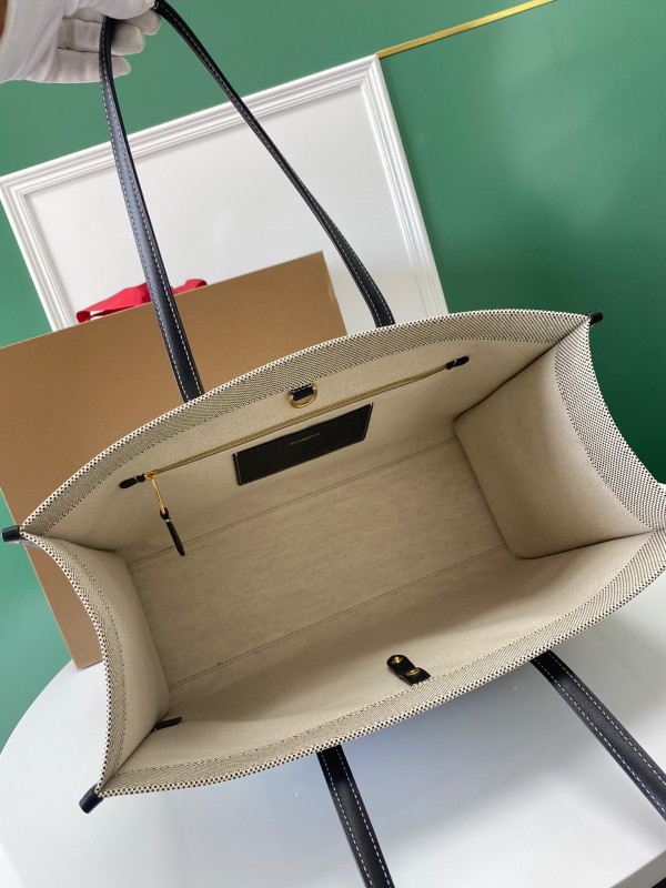 B**rry small freya tote