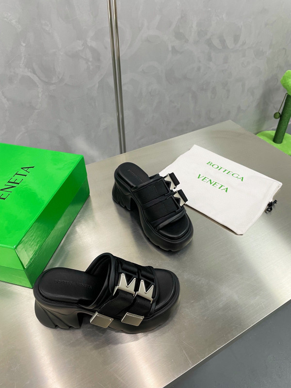 bo*te*ga Ve*ne*ta flash