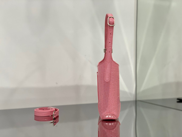 Ba*len*cia*ga xx small hobo bag