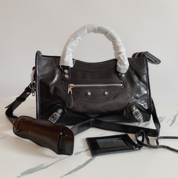 Ba*len*cia*ga classic city