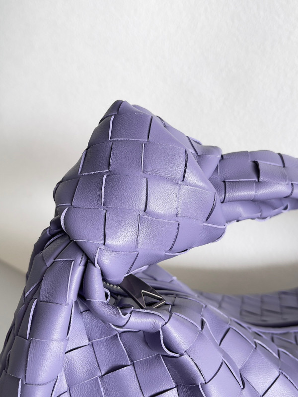 bo*te*ga Ve*ne*ta teen jodie