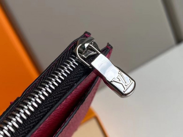 l0*is V*t0n coin card holder