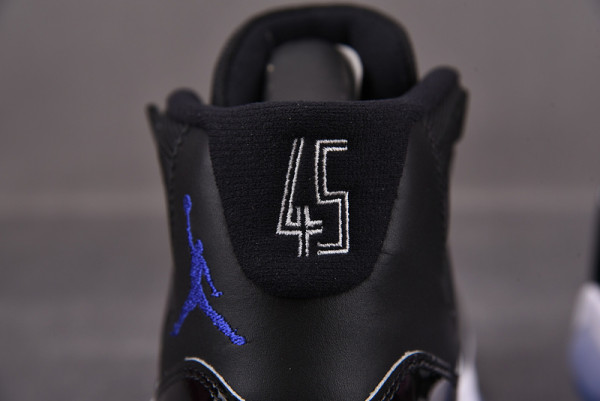 AIR JORDAN 11 RETRO "SPACE JAM 2016 RELEASE" 378037-003