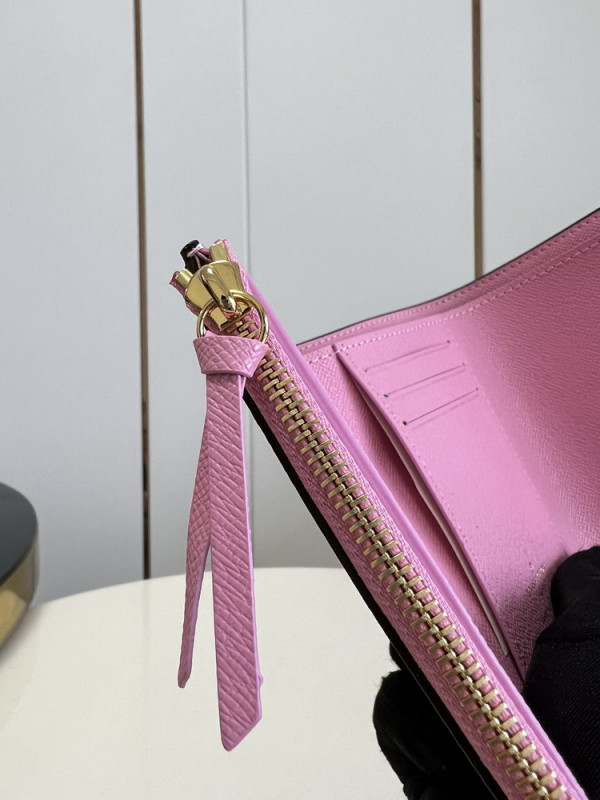 l0*is V*t0n victorine wallet