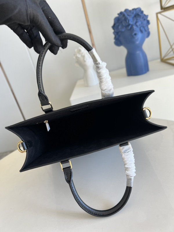 l0*is V*t0n petit sac plat