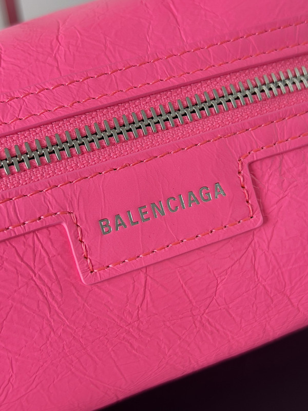 ba*len*cia*ga S*perbusy xs sling bag