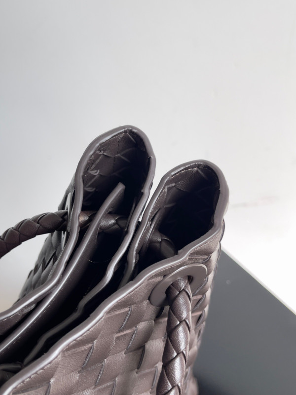 bo*te*ga Ve*ne*ta andiamo-25/32/45cm