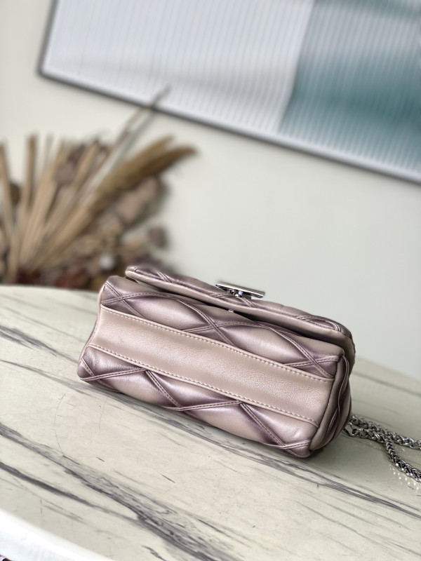 l0*is V*t0n go-14 mm