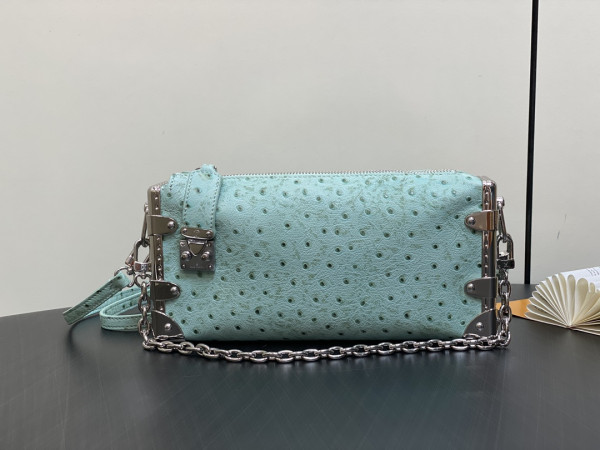 l0*is V*t0n slim trunk-23*12*4cm