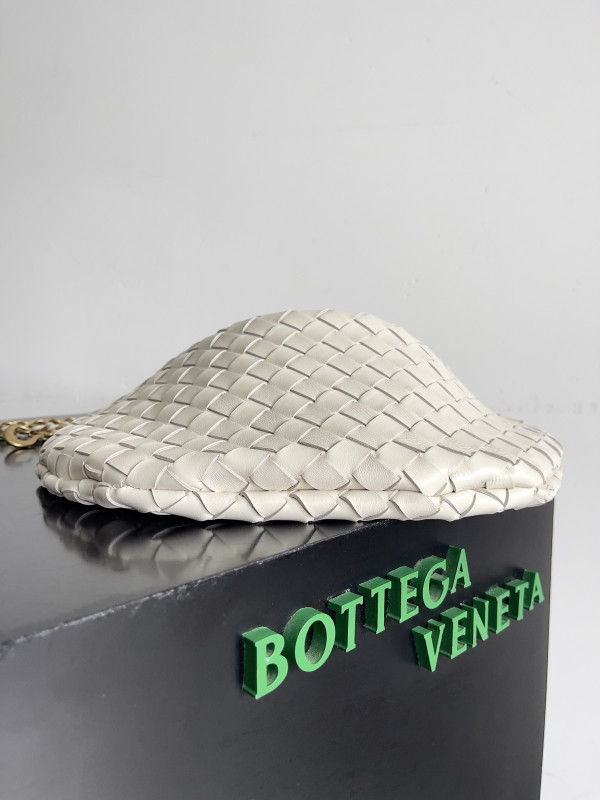 bo*te*ga Ve*ne*ta sardine with chain-33*20*4cm