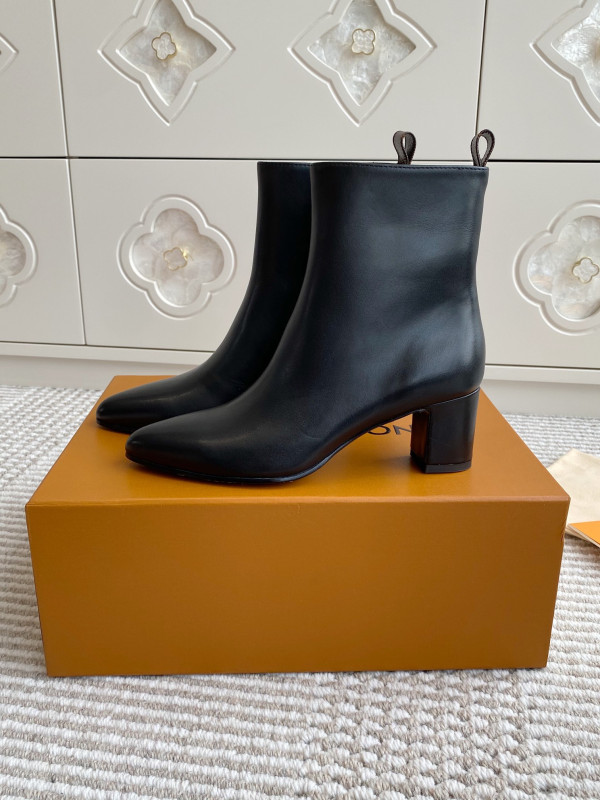 l0*is V*t0n donna ankle boot