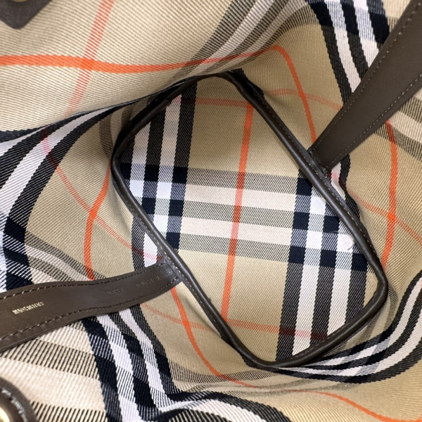 B**rry mini check drawstring pouch​