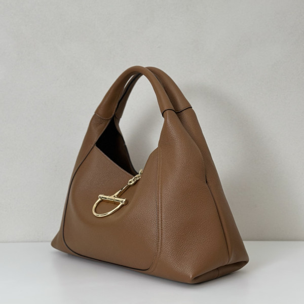 G*u*i softbit maxi shoulder bag