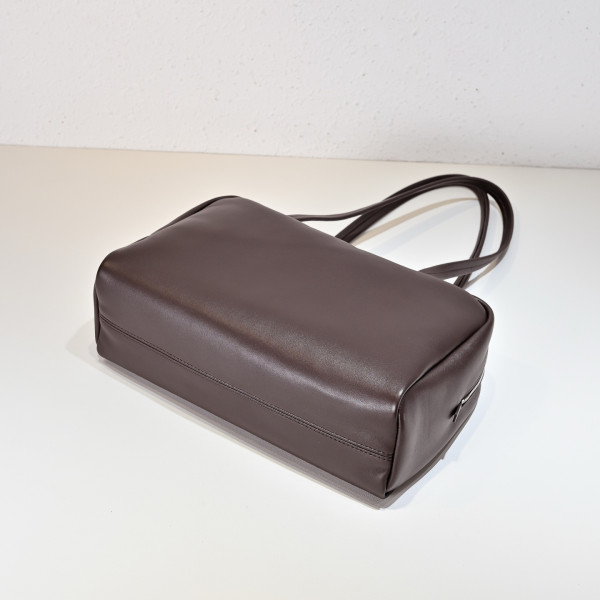 T*e R0w astra bowling shoulder bag - 30*18*10cm