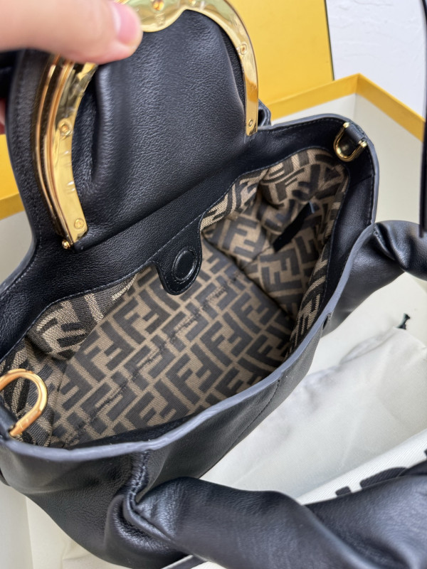 F**di spy small - 32*12*18cm